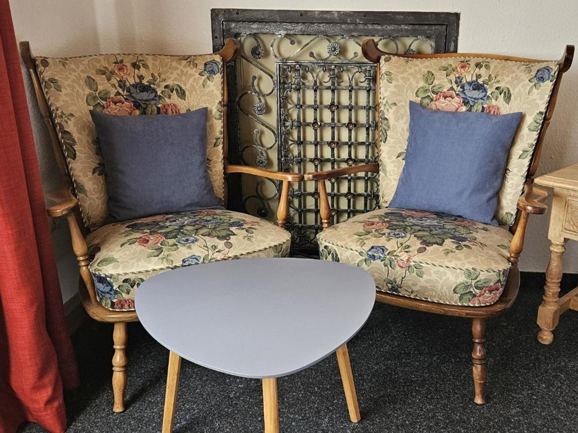 Hotel Hirsch Gunzburg Bagian luar foto